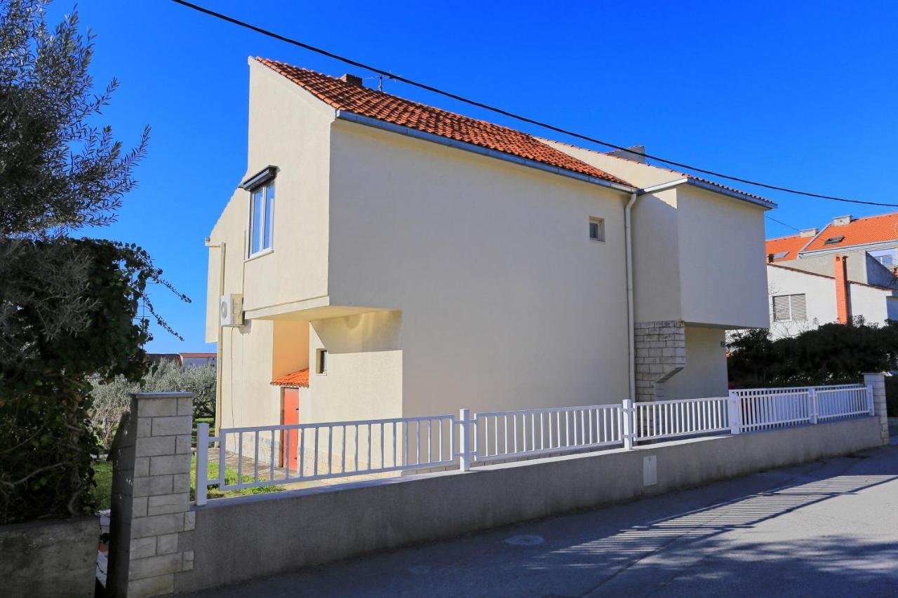 Apartments With A Parking Space Kastel Gomilica, Kastela - 19248 Exterior foto
